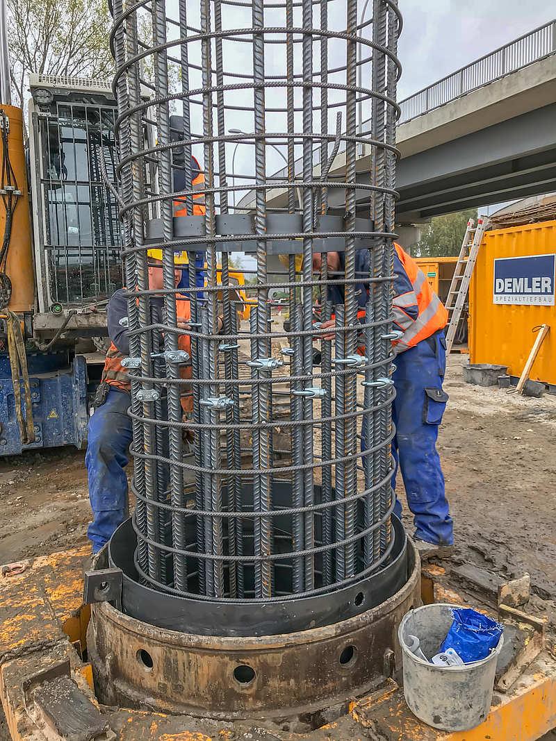 Reinforcement stirrups used for piles & structures